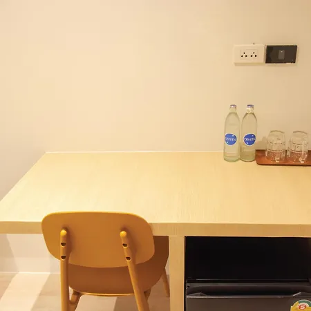 A Pousada Sleep Box Sukhumvit 22