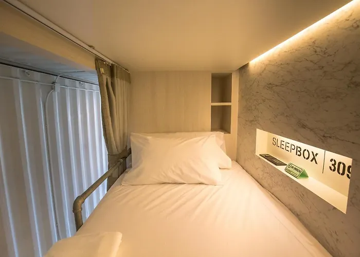 Hotel Sleep Box Hotel Sukhumvit 22