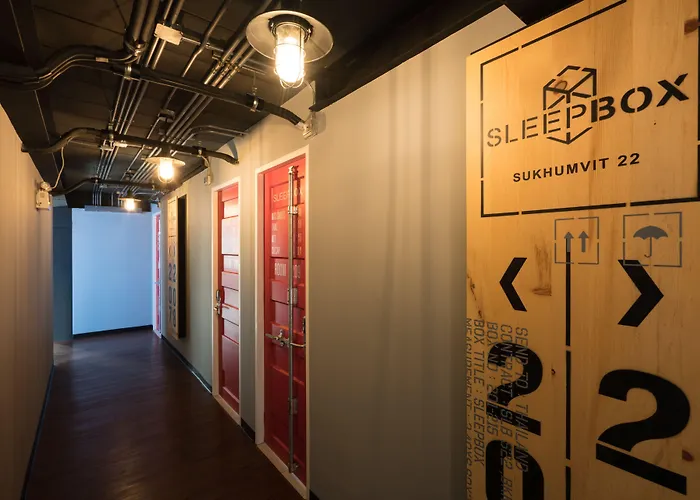 Sleep Box Hotel Sukhumvit 22 3* Bangkok
