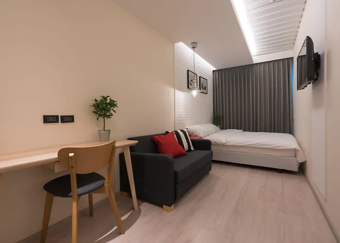 Sleep Box Hotel Sukhumvit 22 Hotel 3*