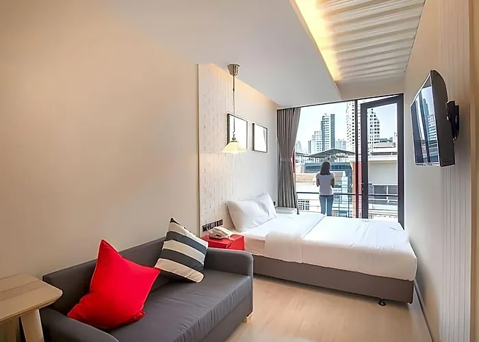 Sleep Box Hotel Sukhumvit 22 3* Bangkok