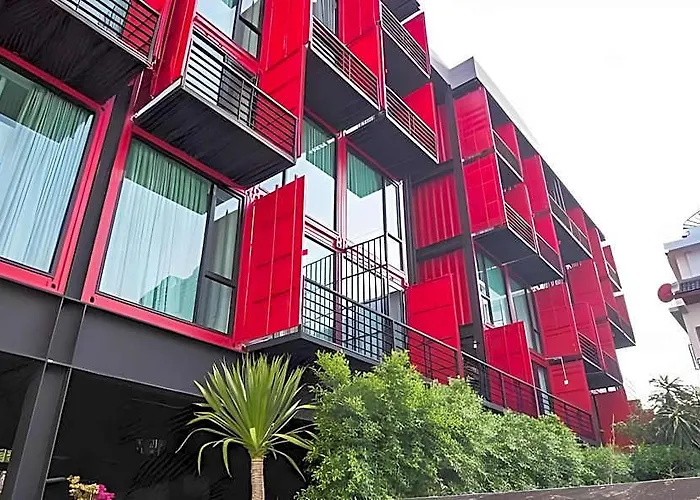 Sleep Box Sukhumvit 22 3* בנגקוק